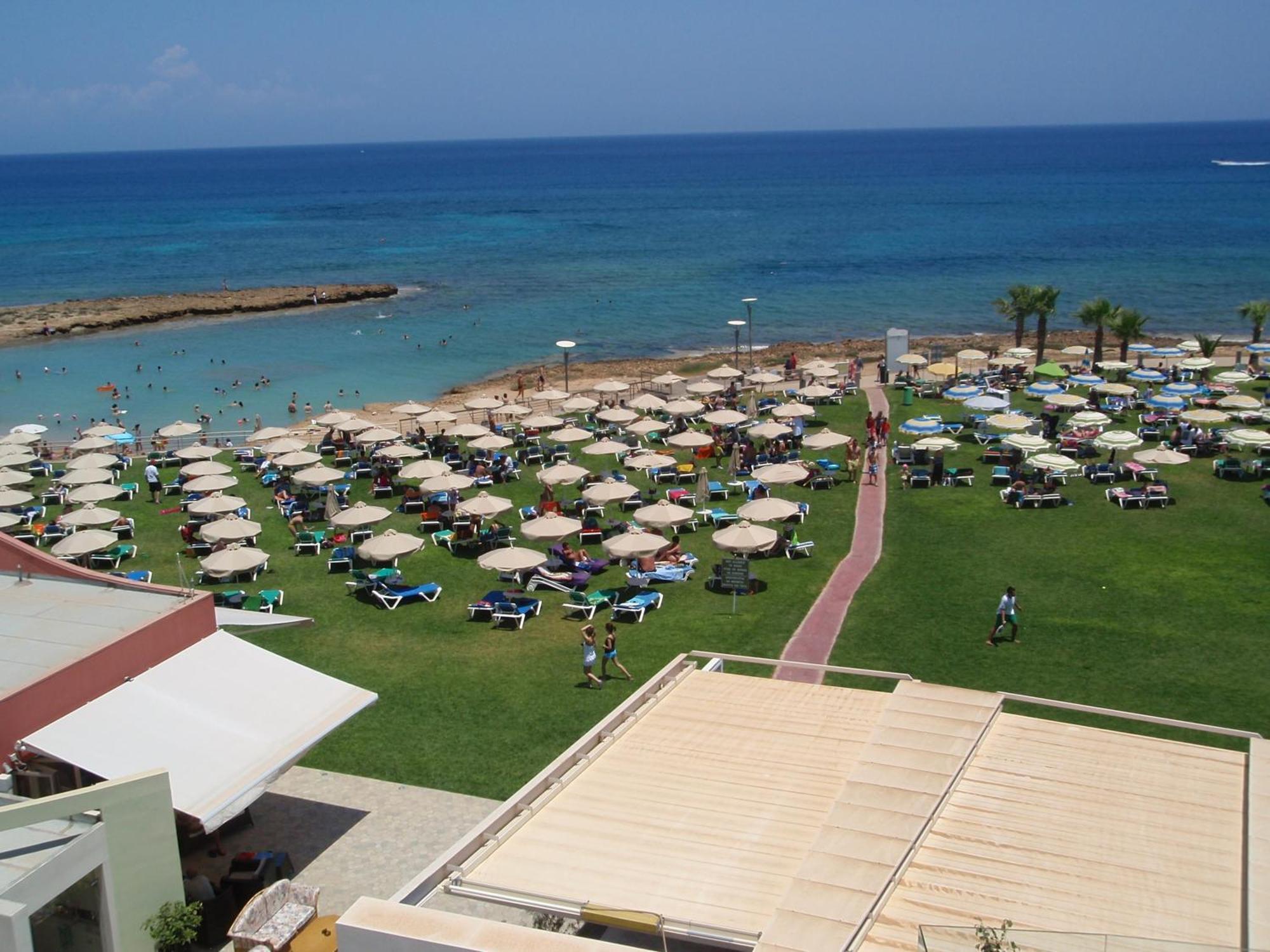 Polyxenia Isaak Luxury Villas And Apartments بروتاراس المظهر الخارجي الصورة