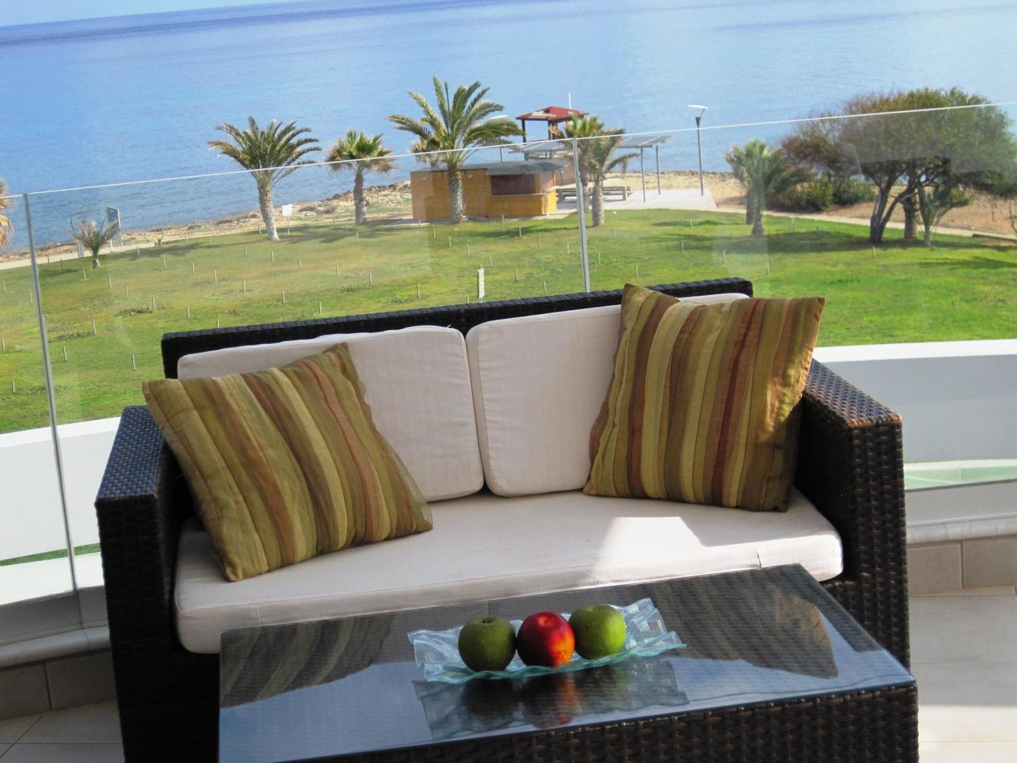 Polyxenia Isaak Luxury Villas And Apartments بروتاراس الغرفة الصورة