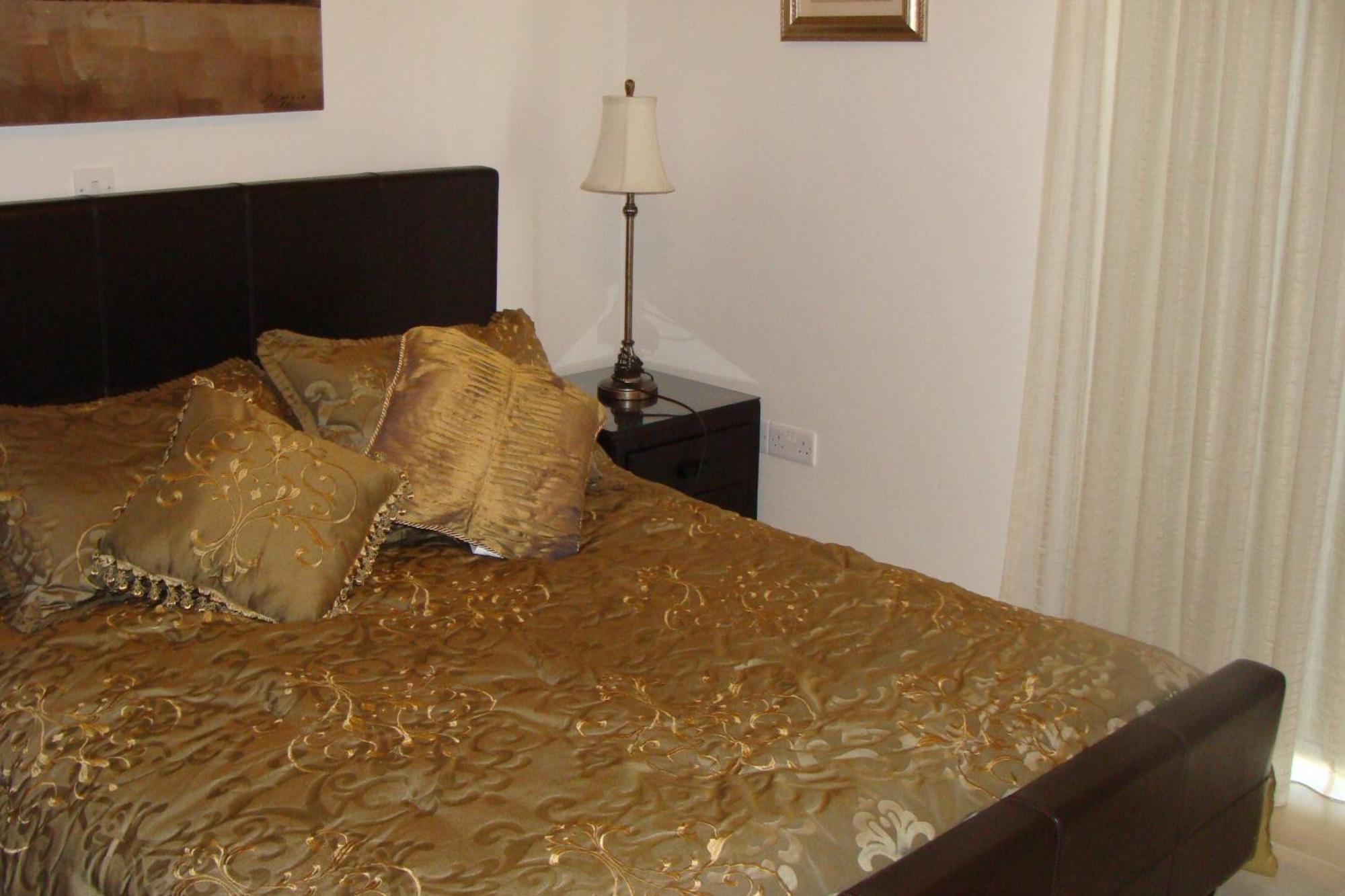 Polyxenia Isaak Luxury Villas And Apartments بروتاراس الغرفة الصورة